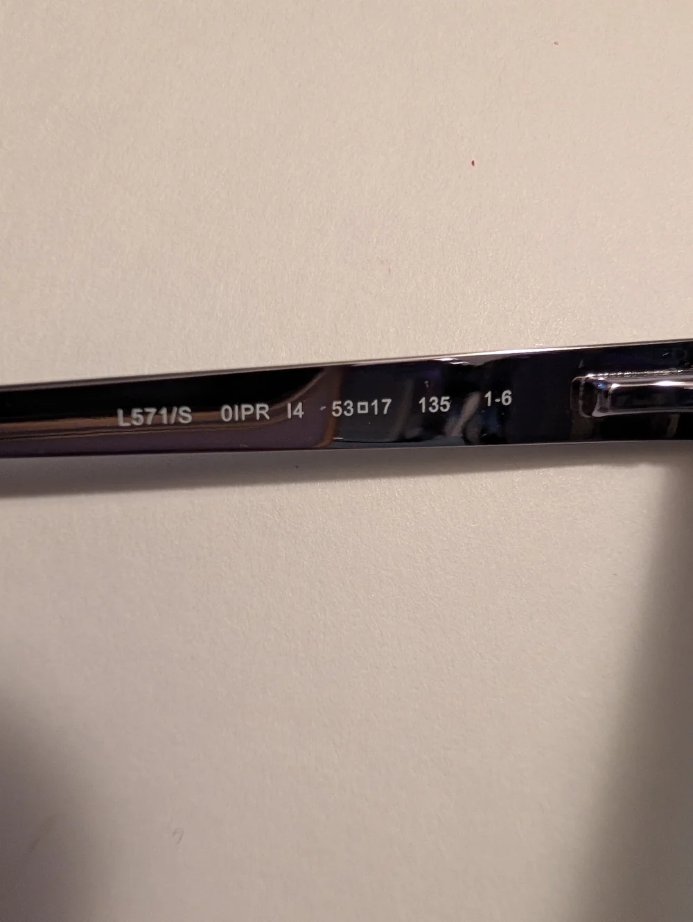 Liz Claiborne L 571/S Sunglasses New Retails $98